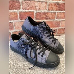 RAAD Grey Skull Rose Men’s custom printed low top sneakers size 12